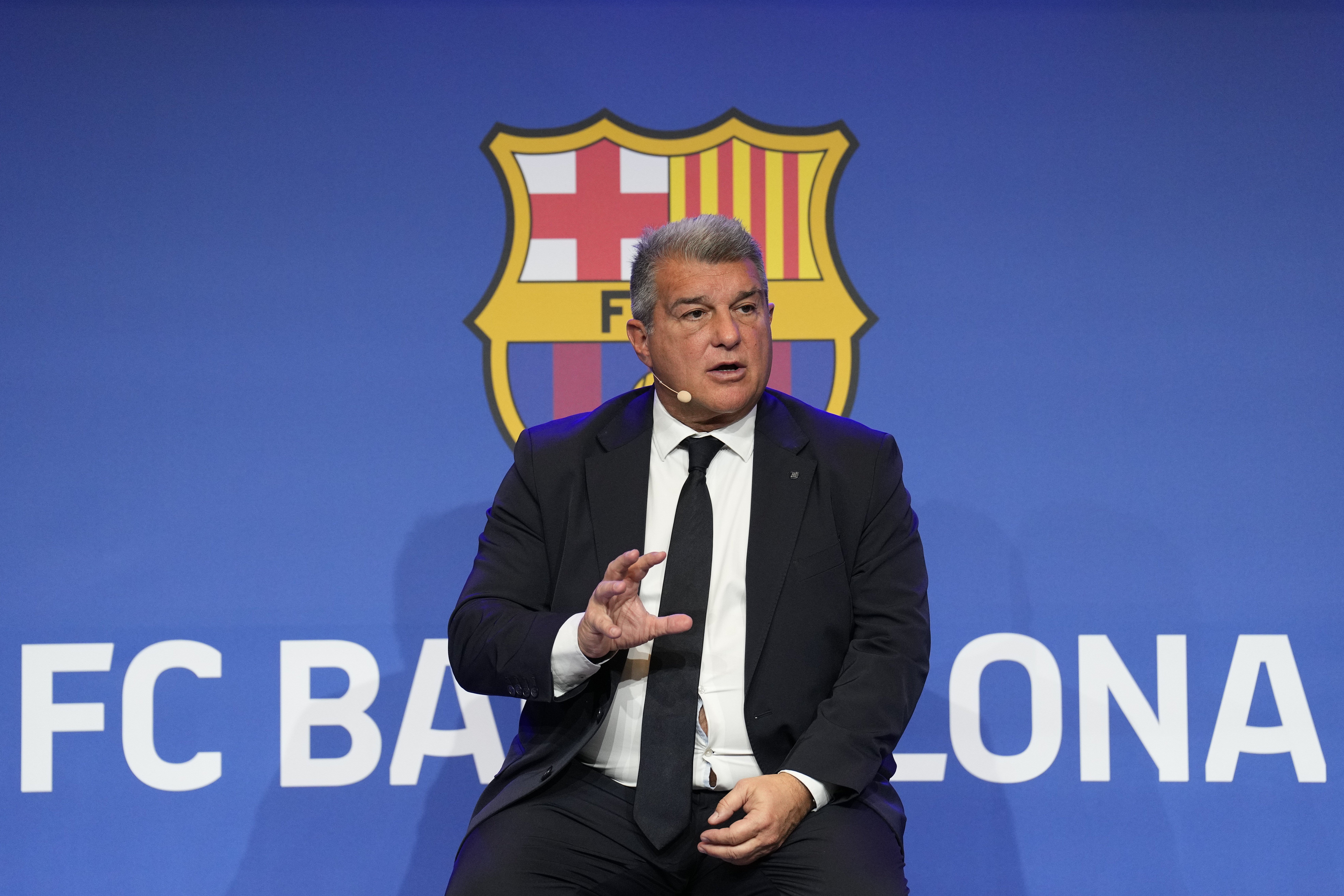 Joan Laporta diu “no” a l'oferta més gran que té del Manchester United