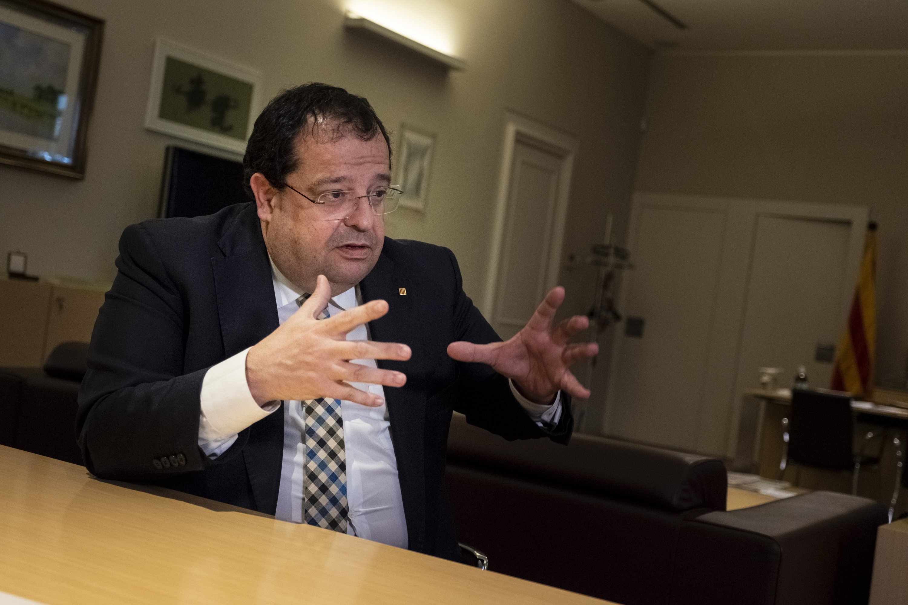 Dura carga de Joan Ignasi Elena contra Jaime Mayor Oreja: "Fanático"