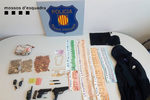 ACN cacheo piso Badalona