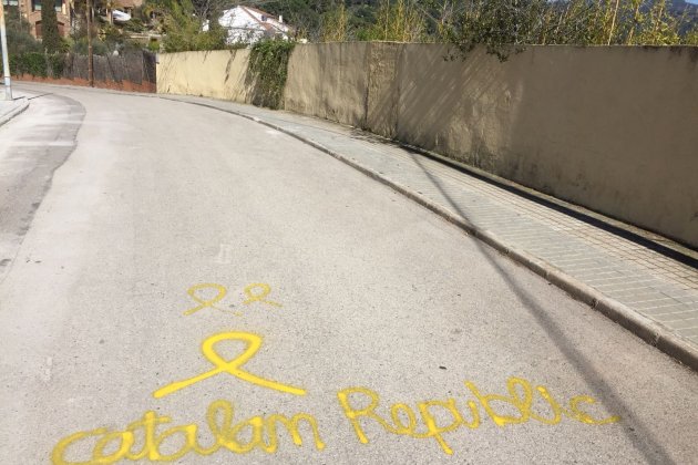 lazos amarillos barrio Alemán Gemma Liñán lazos amarillos barrio Alemán Gemma Liñán