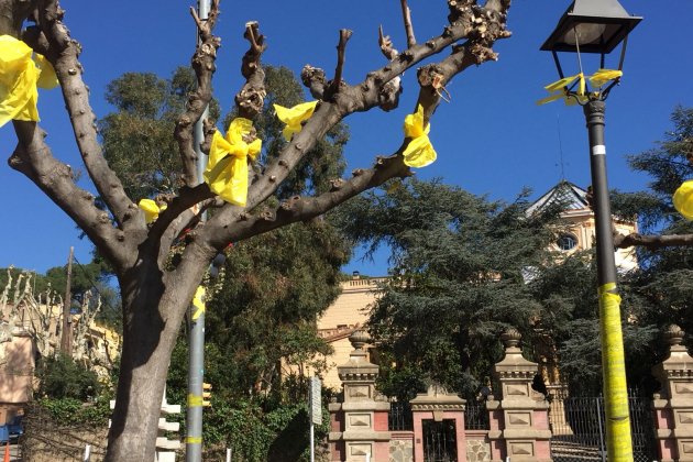 lazos amarillos barrio Alemán 4 Gemma Liñán lazos amarillos barrio Alemán 4 Gemma Liñán