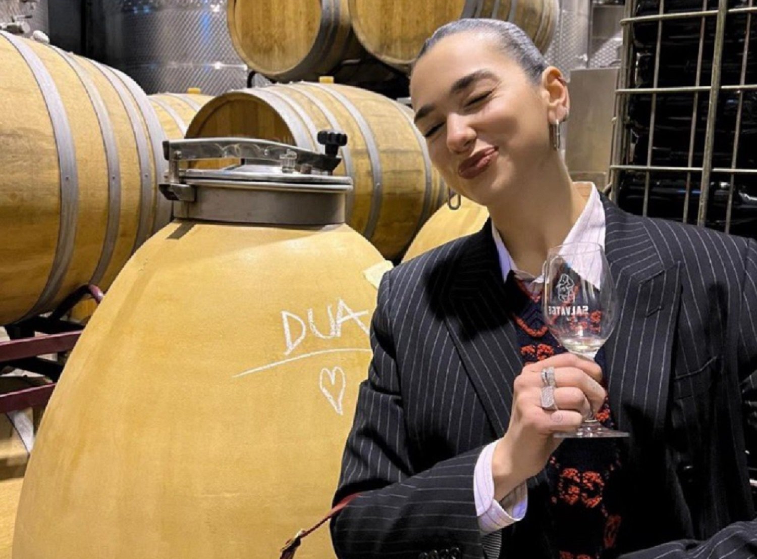 Dua Lipa, enamorada de los restaurantes y bodegas catalanas