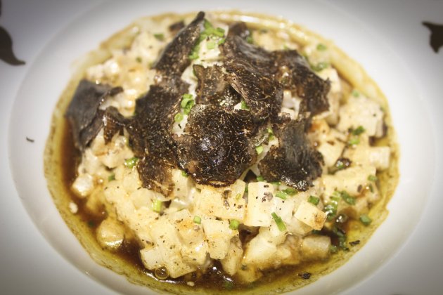 Apio bola, falso risotto con vino DGEL de Llívia Apio bola, falso risotto con vino DGEL de Llívia