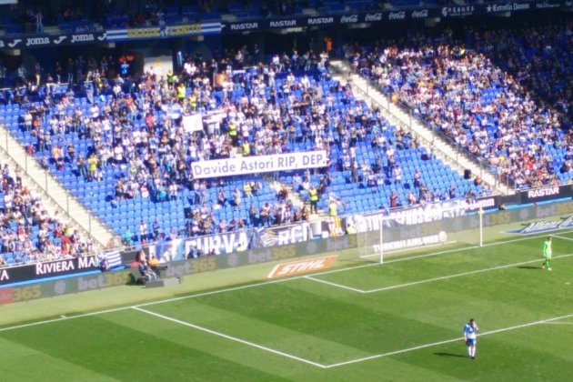 Español Real Sociedad Pancarta Asuste RCDE Stadium Jordi Carné
