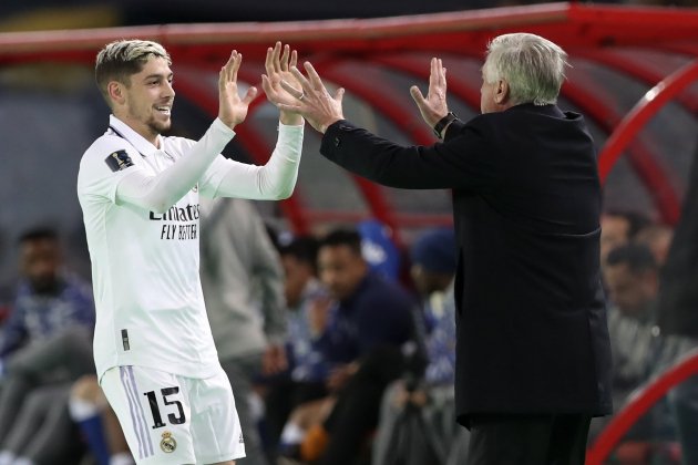 Fede Valverde y Carlo Ancelotti celebran gol final Mundial de Clubes / Foto: EFE - Mohamed Messara