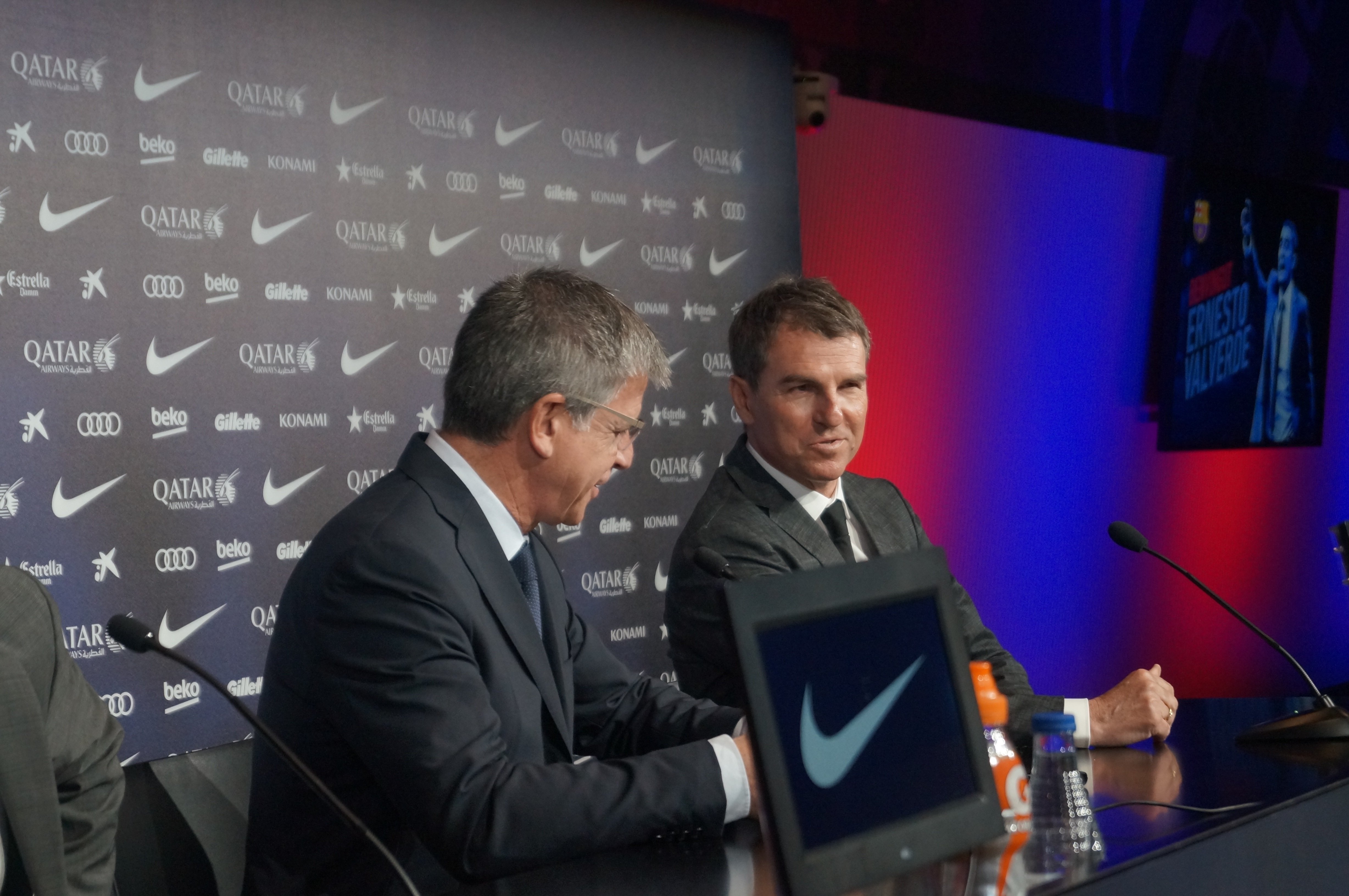 Robert Fernández, exdirector deportivo del Barça, ingresado y operado después de sufrir un infarto