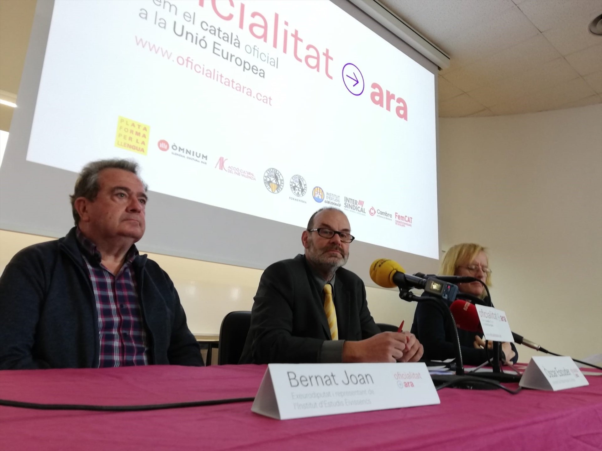 Impulsan un manifiesto para hacer al catalán oficial en la UE: "Somos la mayor anomalía de Europa"