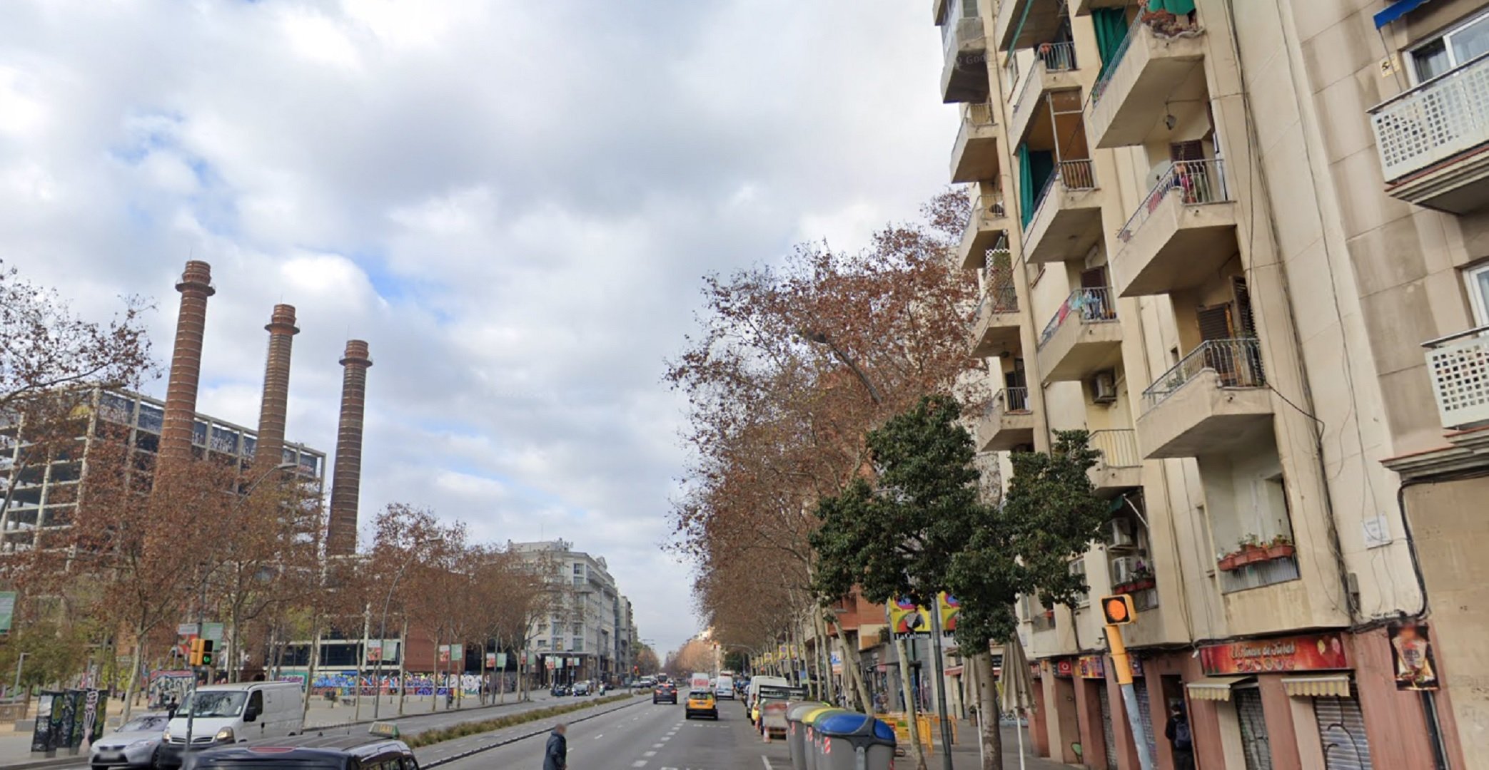 Junts reprocha a Ada Colau ocho años de retraso e inacción en el Paral·lel