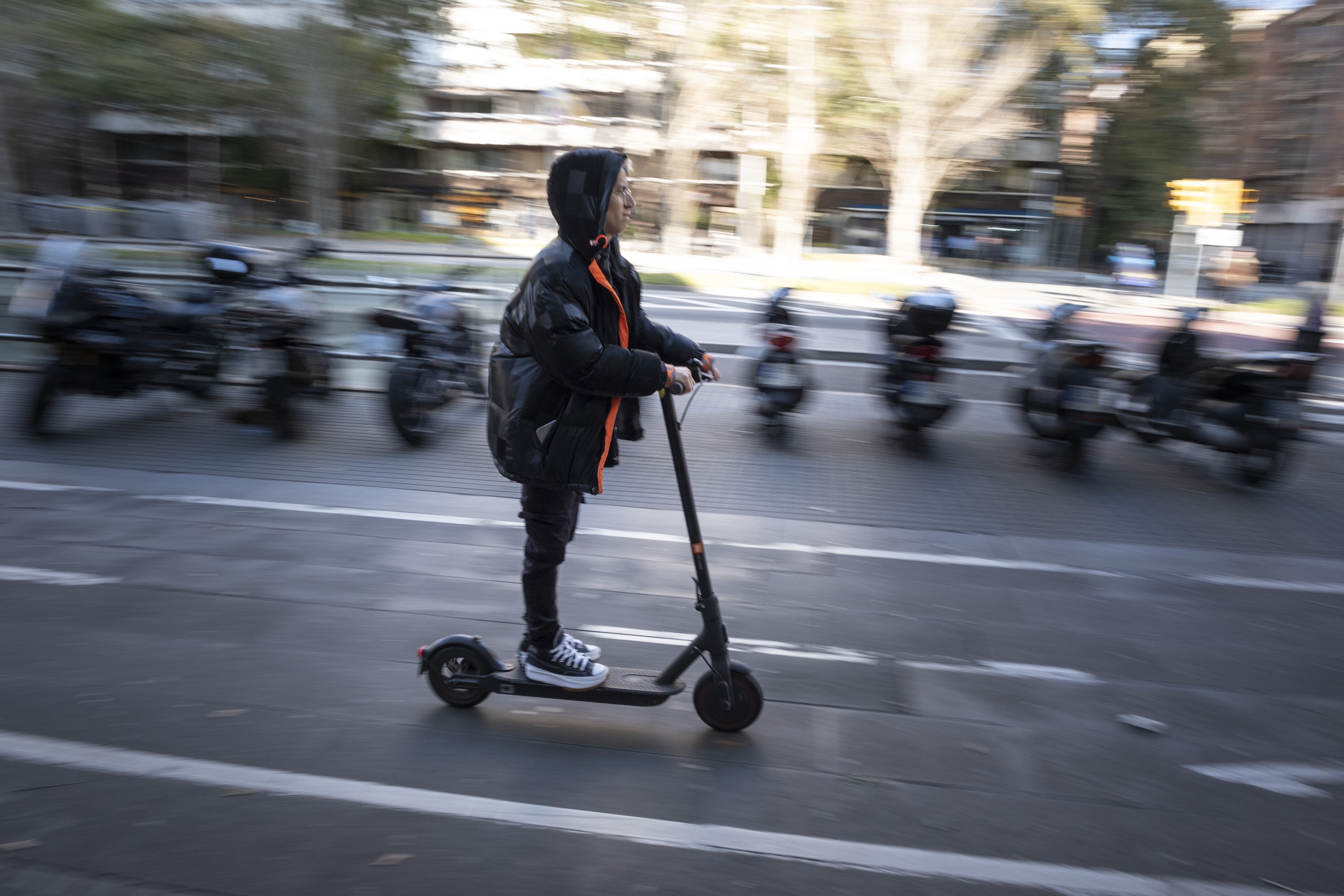 Consumo ordena retirar temporalmente dos modelos de patinete eléctrico por problemas de seguridad