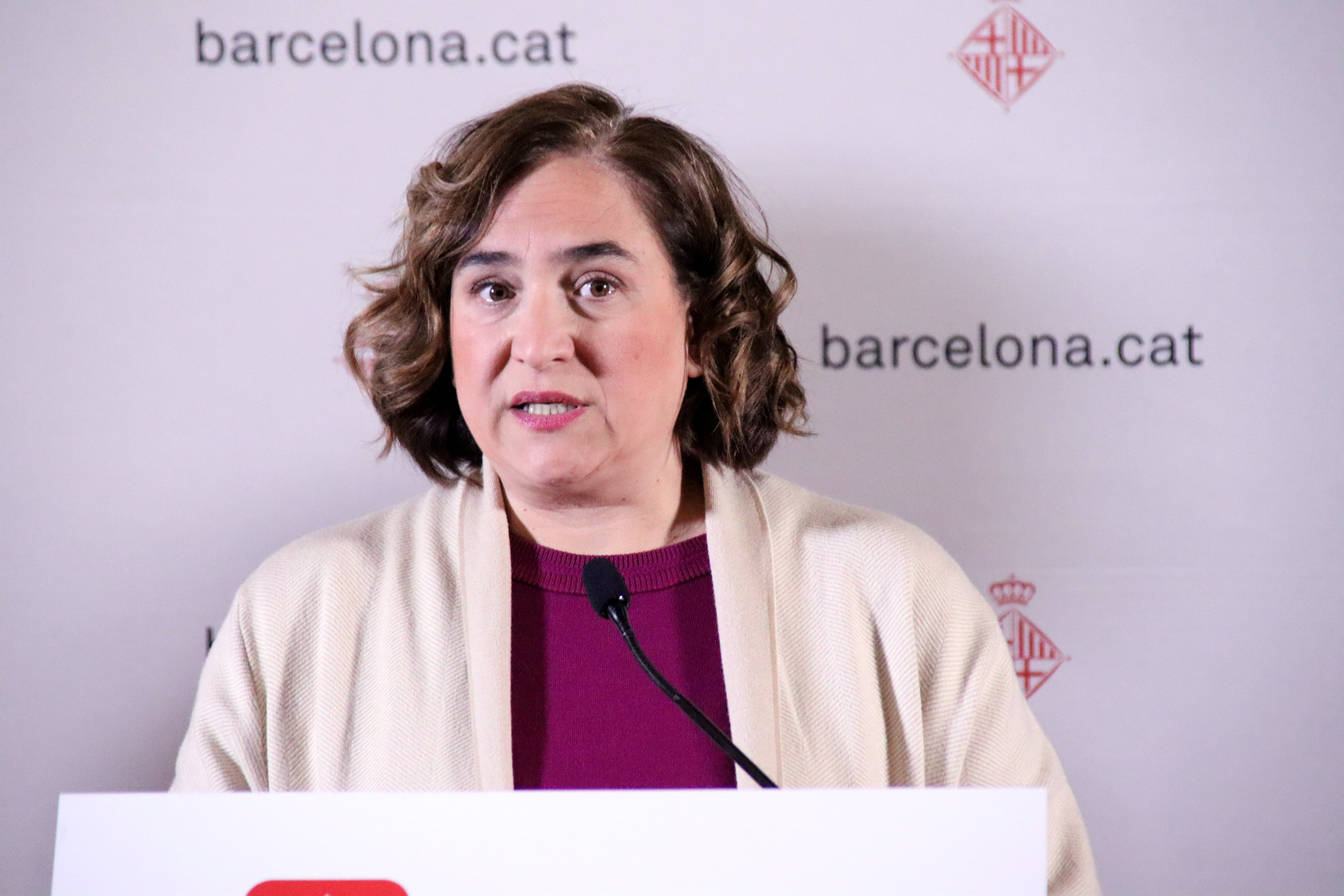 Ada Colau, aislada en el Ayuntamiento de Barcelona en defensa del boicot a Tel Aviv