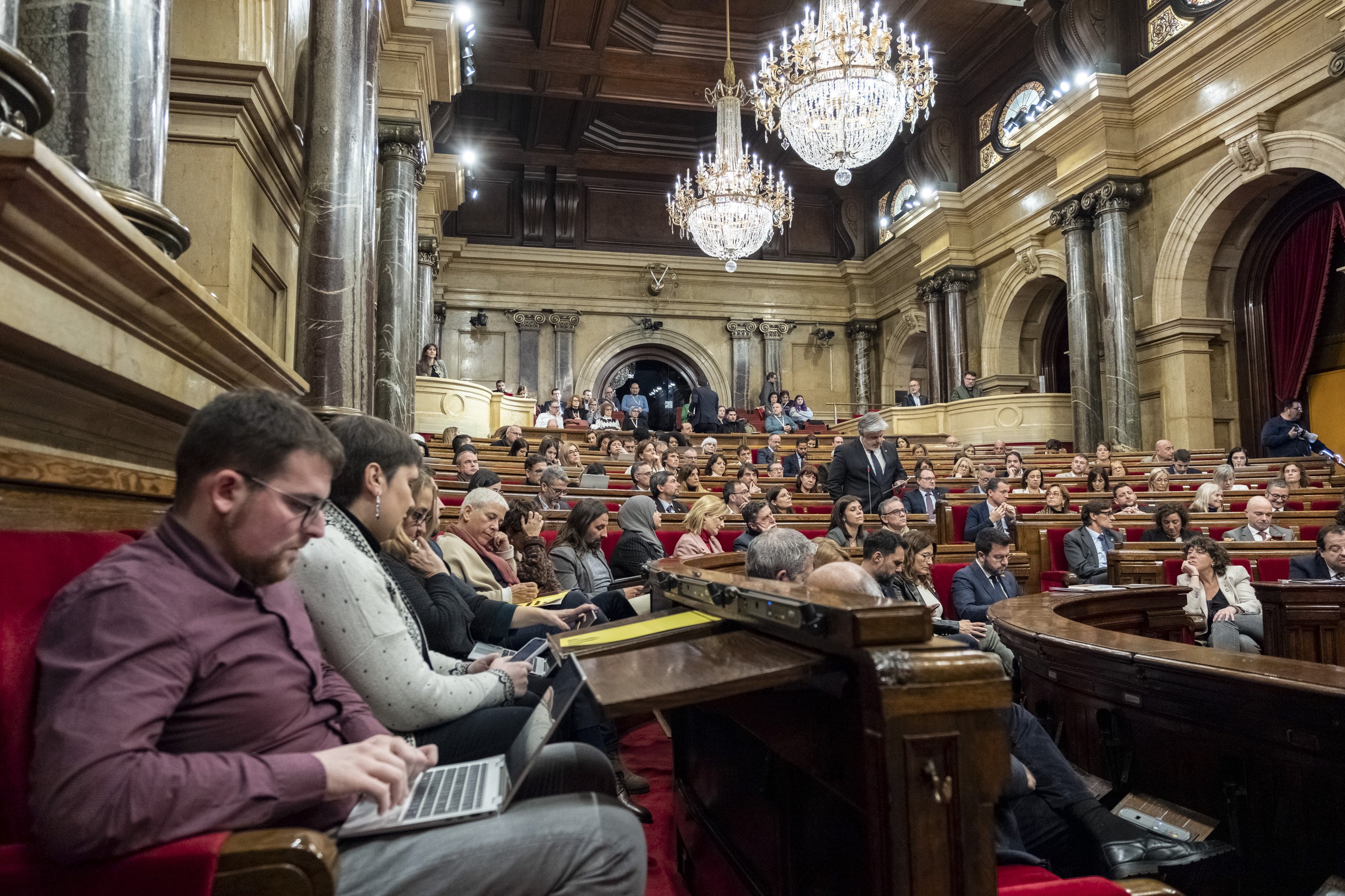 El Parlament exigeix a l'Estat que faci públiques les balances fiscals de Catalunya