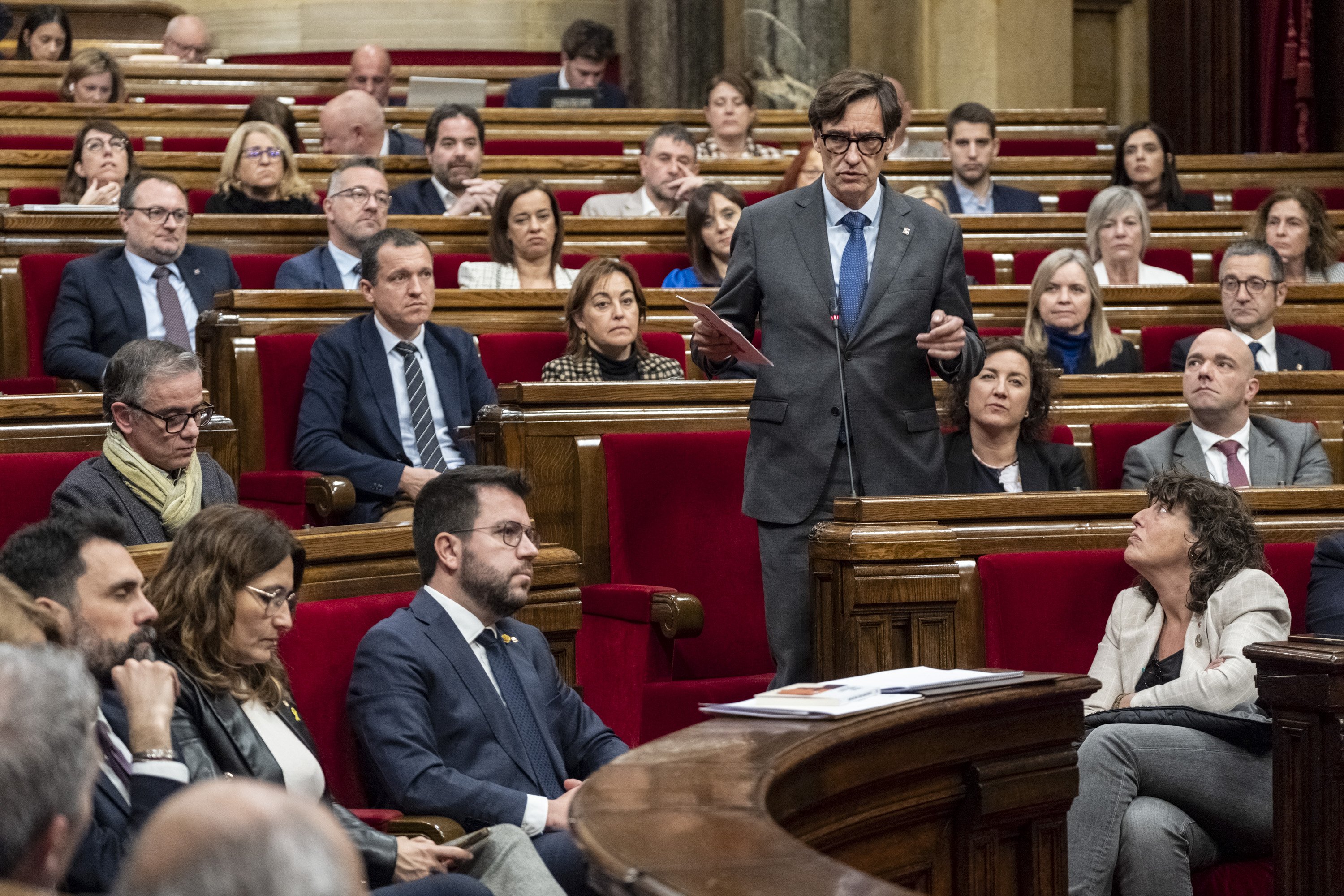 Illa rebate la presión de ERC por la renta básica universal y mantendrá la enmienda con Junts