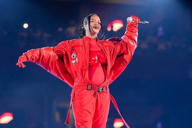 RIhanna en la Superbowl RIhanna en la Superbowl