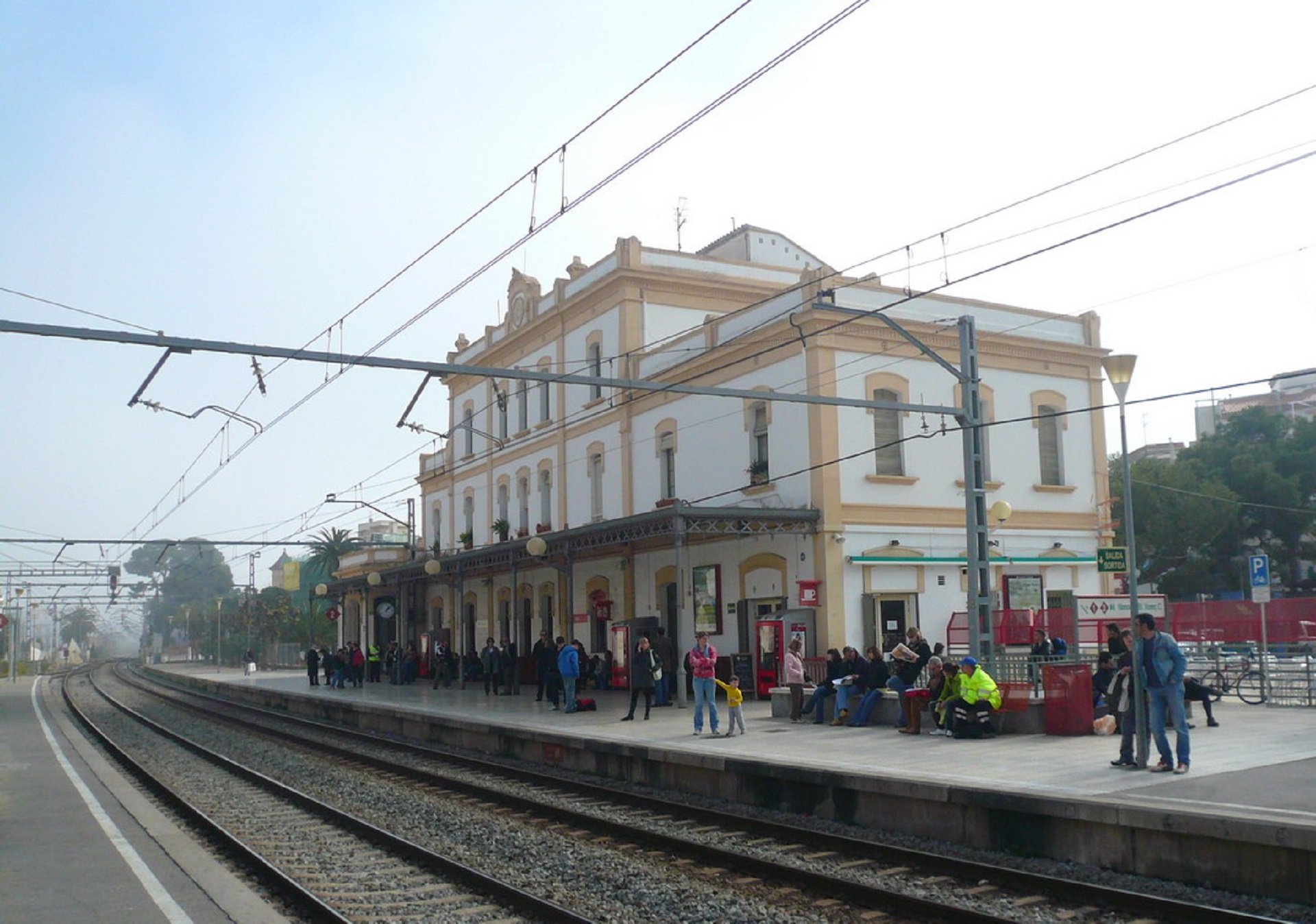 Renfe amplia en 50.000 places els trens de Rodalies pel Carnaval de Sitges 2023