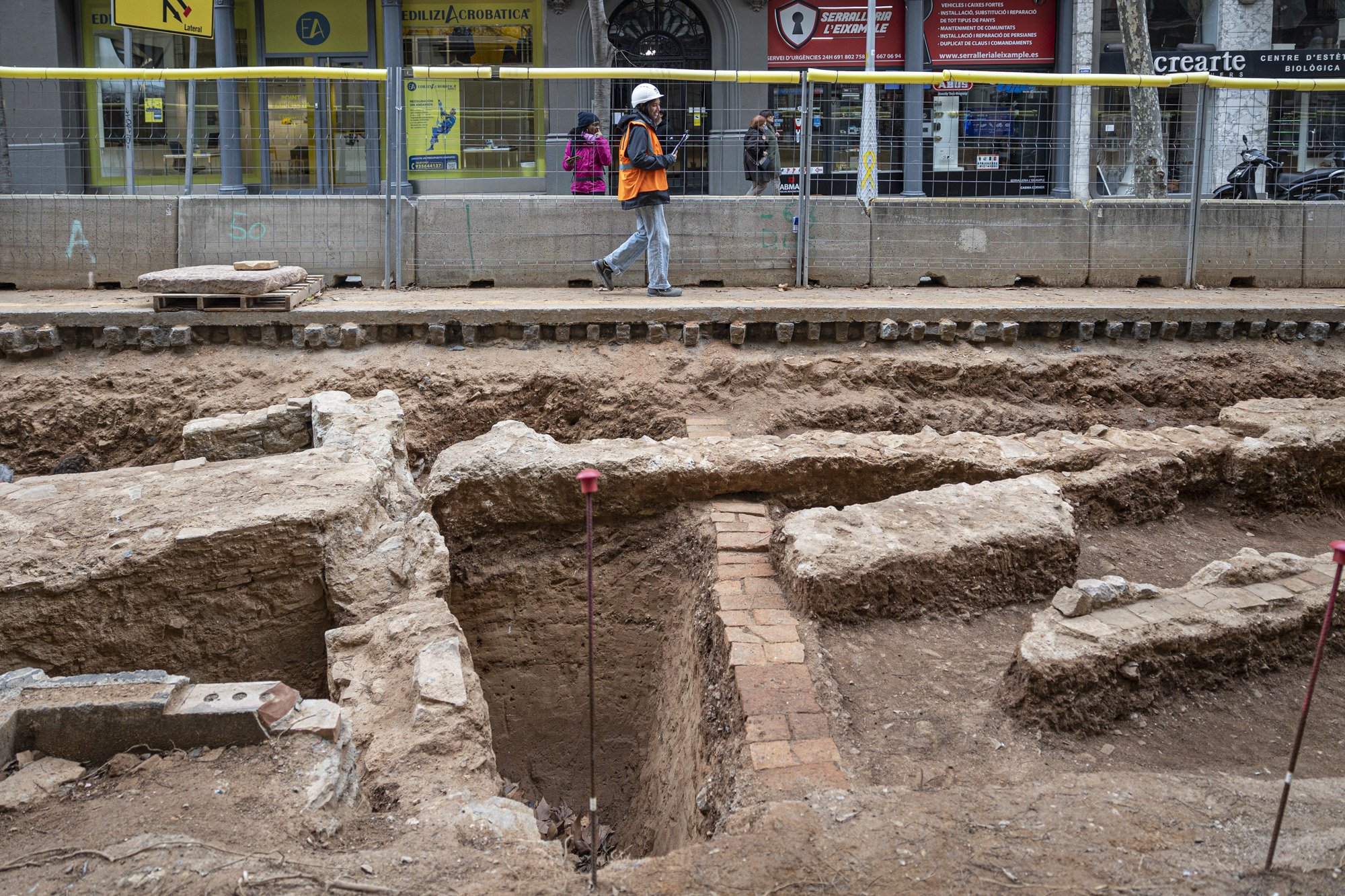 ¿Cómo llegó porcelana china del siglo XVI a una masía del Eixample?