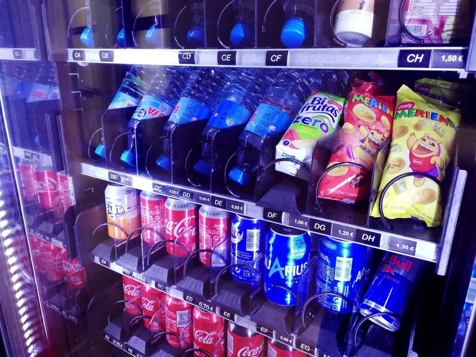 Más fruta y menos bollería: limitan la venta de alimentos ultraprocesados en los hospitales