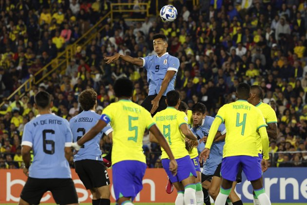 Alvaro Rodriguez a la final del Sud-Americà Sub 20 contra Brasil / Foto: EFE