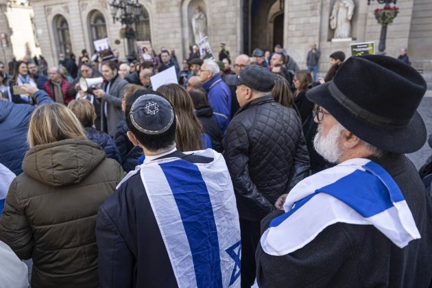 CONCENTRACIO TEL AVIV PLAÇA SANT JAUME / Foto: Montse Giralt