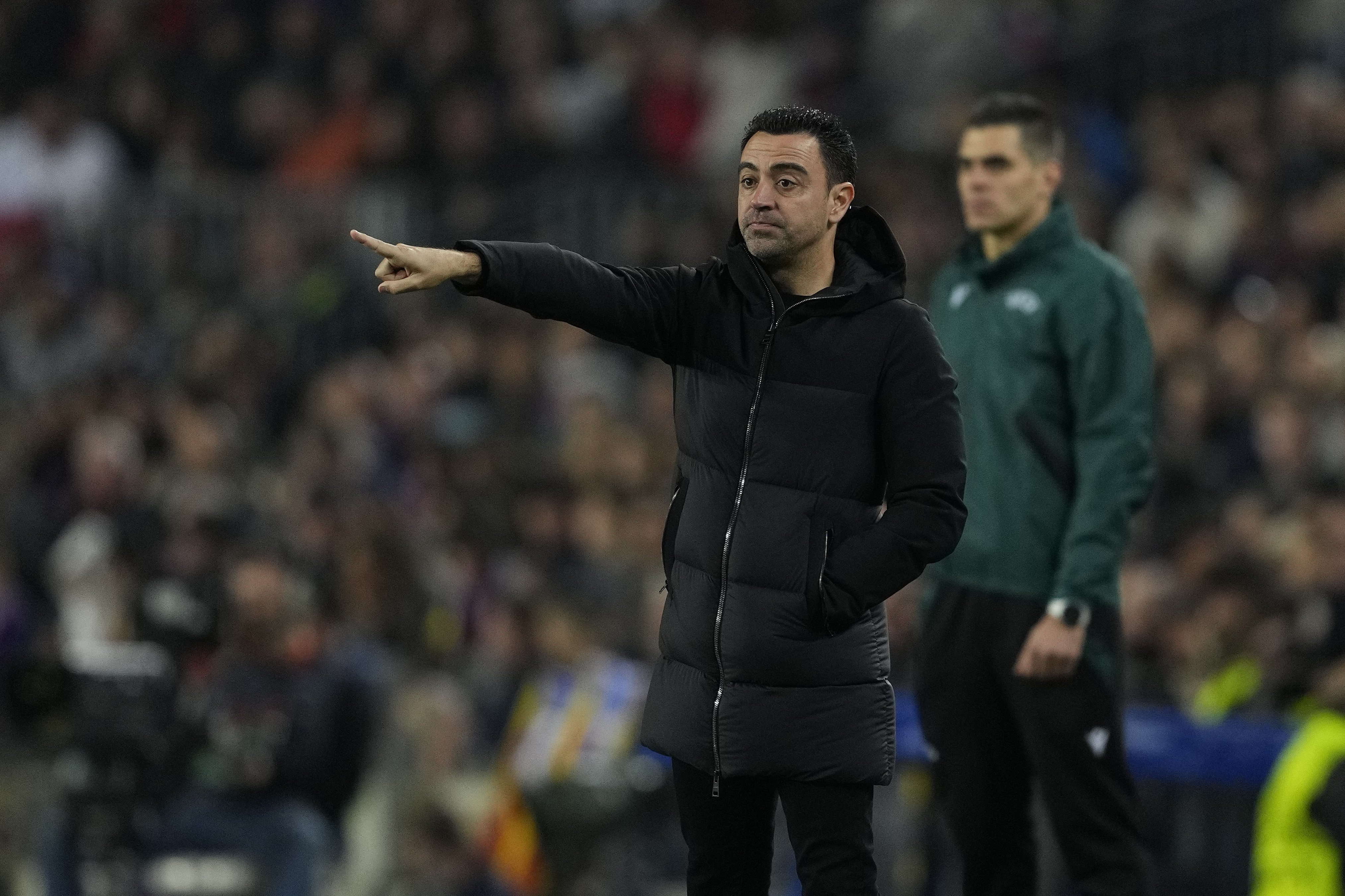 Té molts dubtes de Xavi Hernández i demana al seu agent negociar amb Florentino Pérez