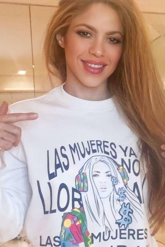 Shakira sudadera @shakira Shakira sudadera @shakira