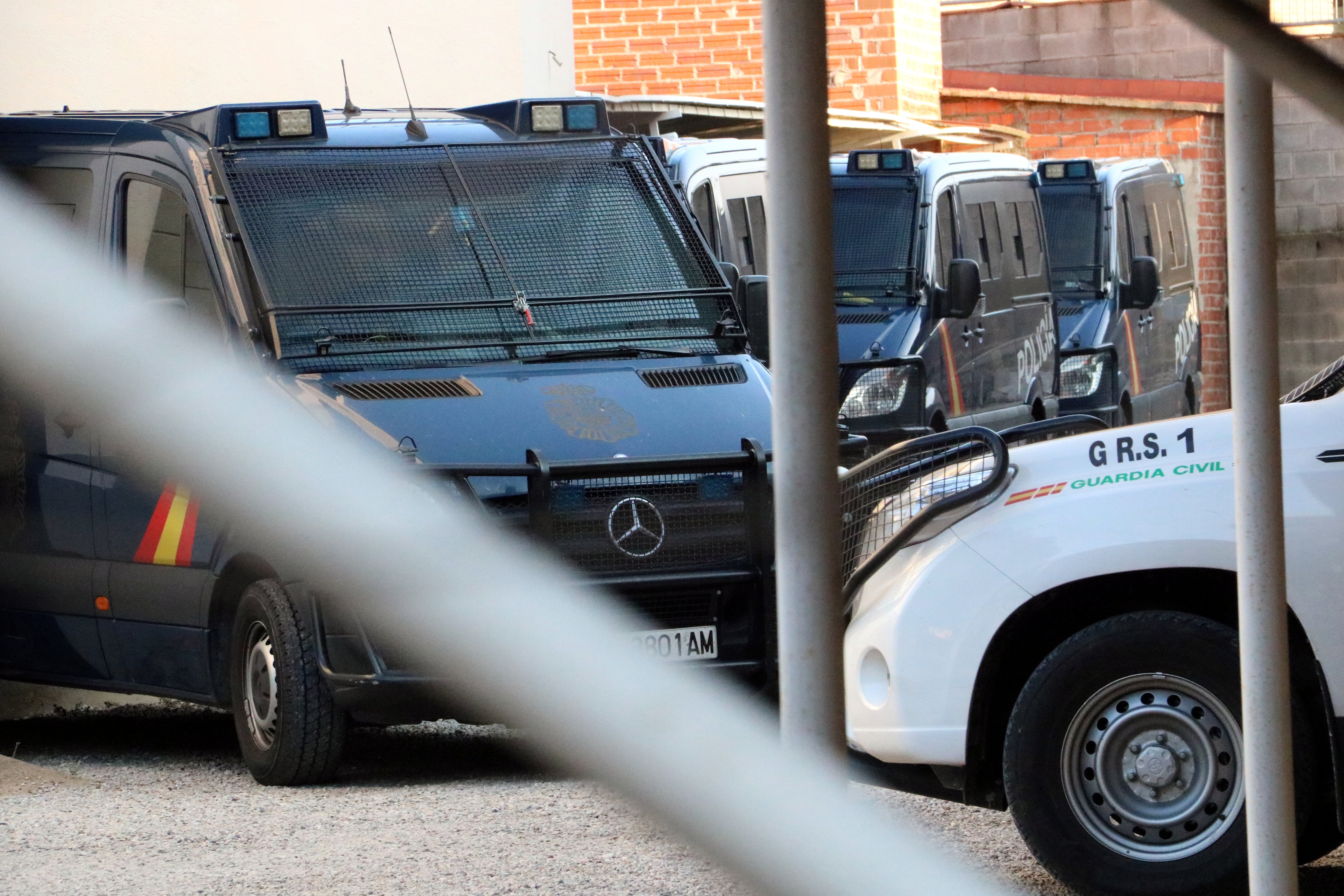 Investiguen 50 persones per trucar a l'hotel de Figueres que va allotjar policia l'1-O