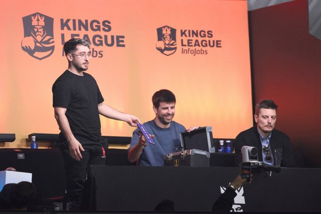 Spursito, Piqué y Oriol sacan la carta del 1vs1 / Foto: Kings League Spursito, Piqué y Oriol sacan la carta del 1vs1 / Foto: Kings League