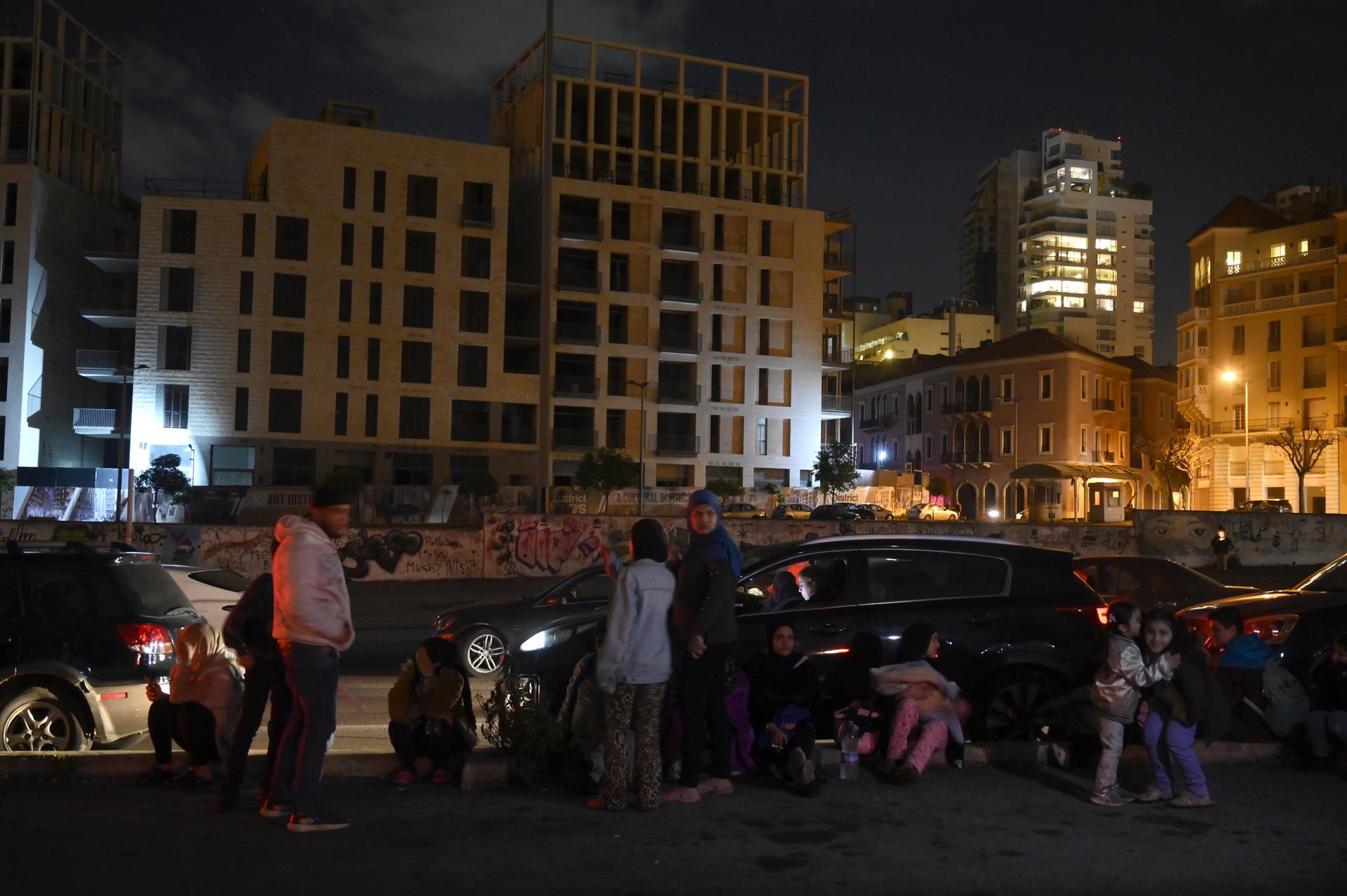 Al menos tres muertos y 213 heridos en los nuevos terremotos que han sacudido Turquía