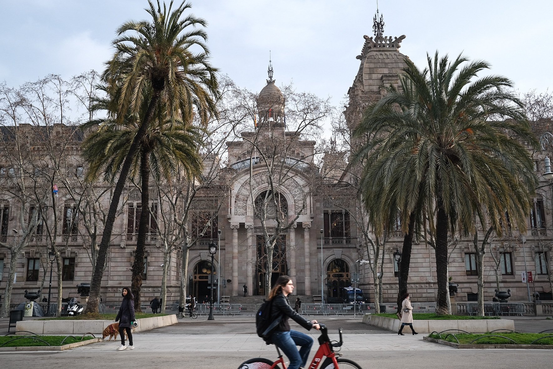 Arrels demana 10 anys de presó per a l'urbà que va disparar un sensesostre a Barcelona el 2020