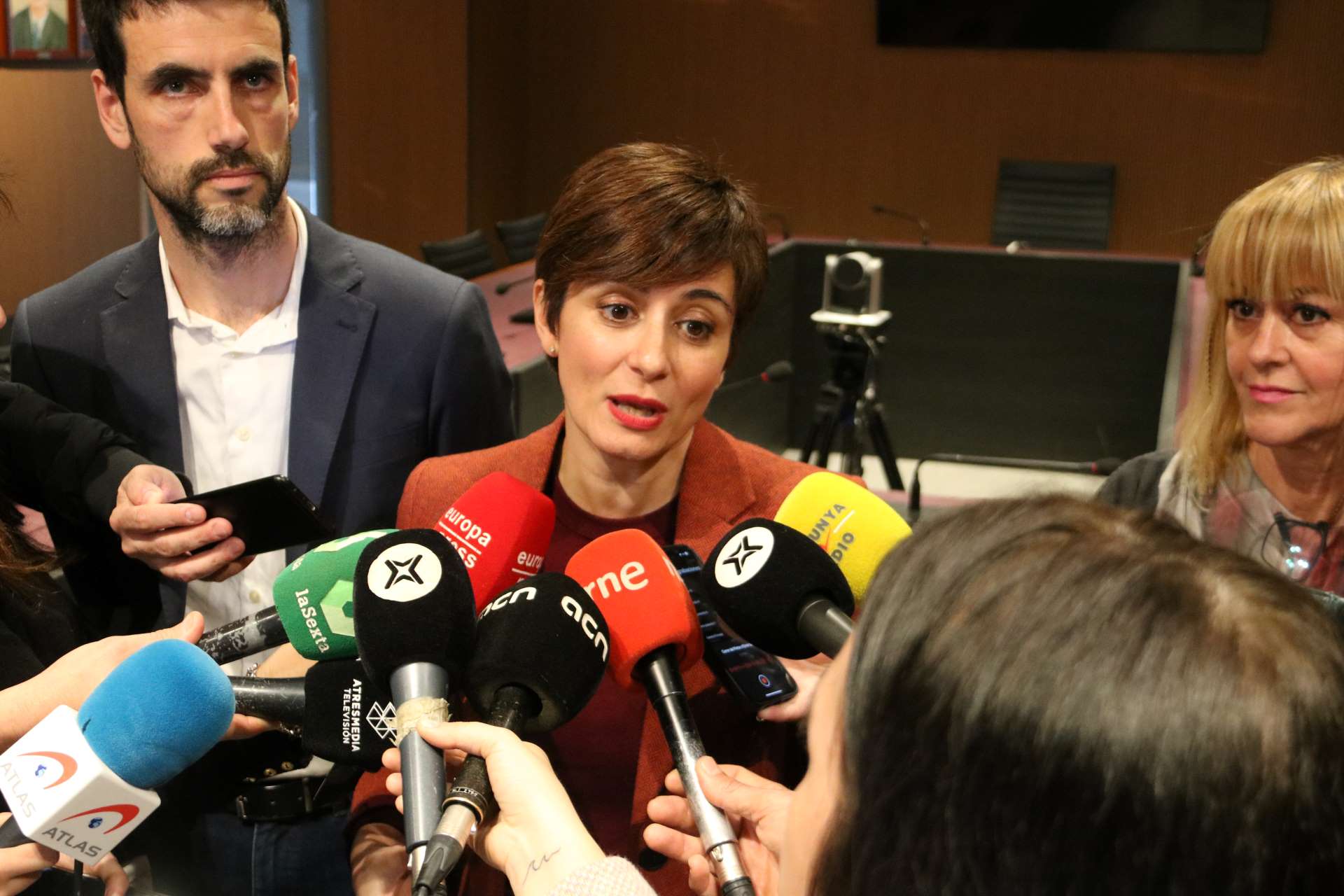 El govern espanyol acaba d'enterrar la taula de diàleg: "No és necessària"