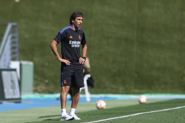 Raúl González entrenador Reial Madrid Castella / Foto: Europa Press