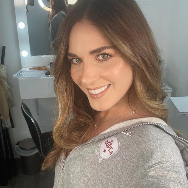 Adriana Tarud prima Shakira @adrianatarud Adriana Tarud prima Shakira @adrianatarud