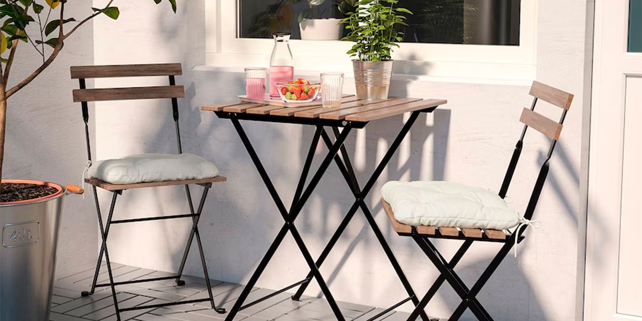Ikea tiene la mesa ideal para balcones o terrazas pequeñas, número 1 en ventas