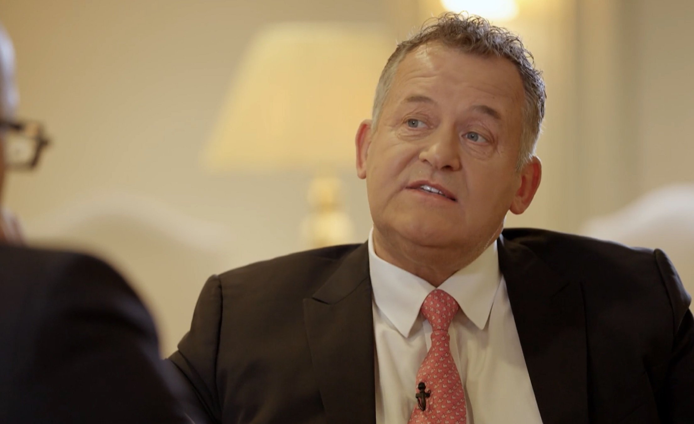 Paul Burrell CUATRO Paul Burrell CUATRO