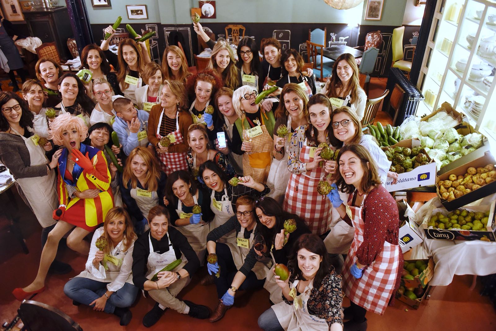 Vuelve la Festa del Davantal de Ada Parellada: una celebración por el Día de la Mujer Trabajadora