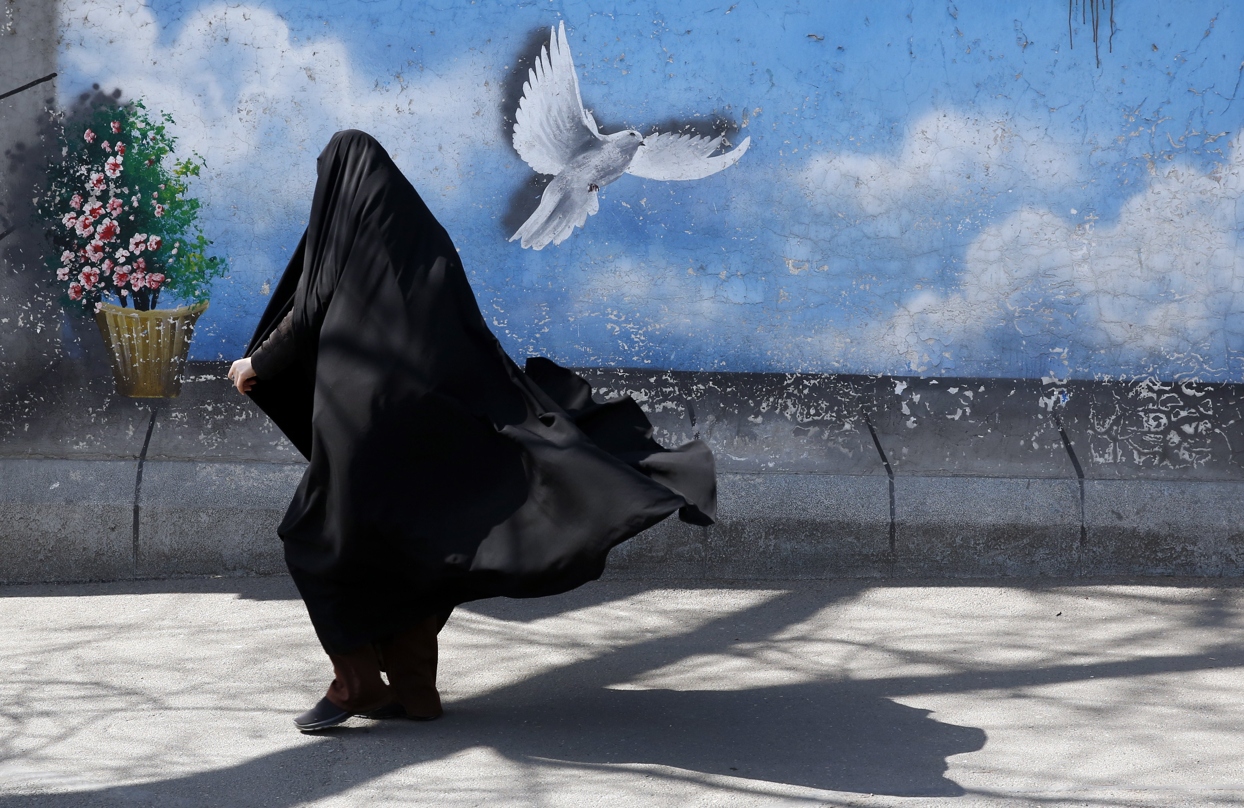 L'Iran endureix les penes de presó contra les dones que no utilitzin el hijab
