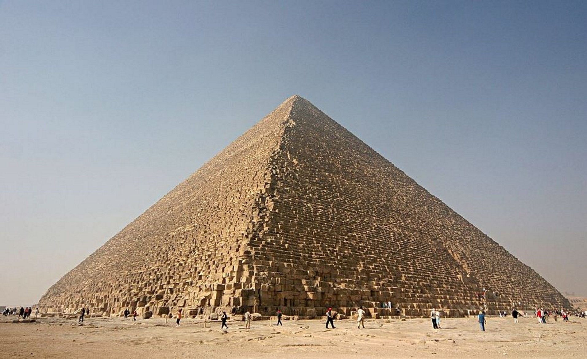 Descubren un nuevo pasadizo en la pirámide de Kheops, todavía muy enigmática