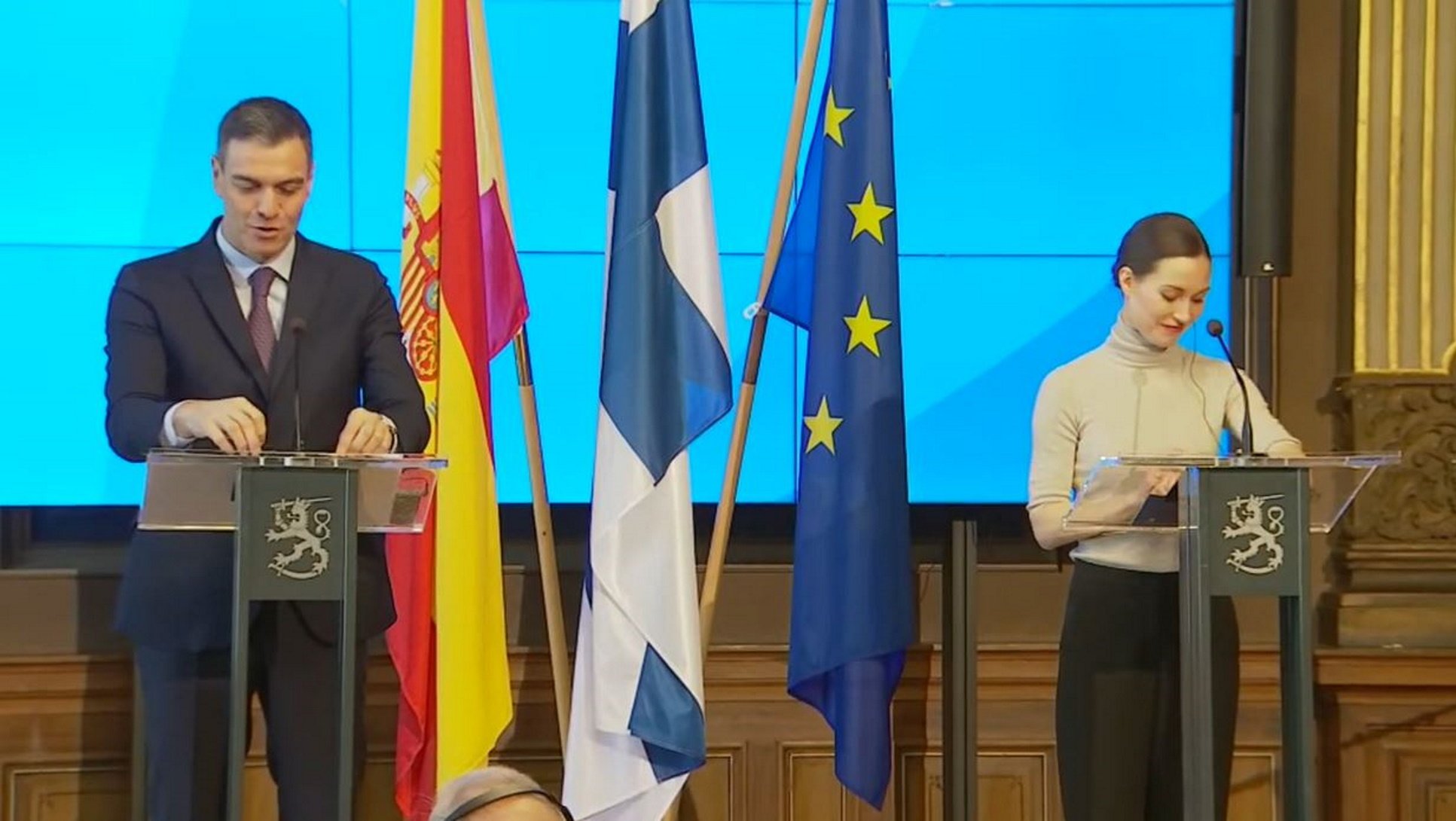 Pedro Sánchez dice que se quiere eternizar y la primera ministra de Finlandia alucina | VÍDEO