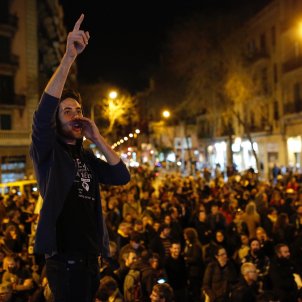 CDR (Comités de Defensa de la República) convocantes de la manifestación en Barcelona frente a la Delegación del Gobierno Mani-guardia-civil-alcazar_2_302x302