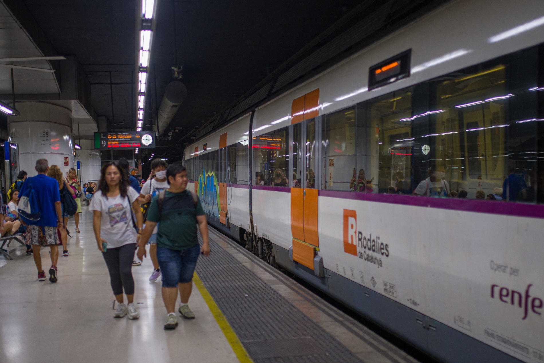 Se reanuda la circulación en la R4 de Rodalies entre Sant Feliu de Llobregat y Molins