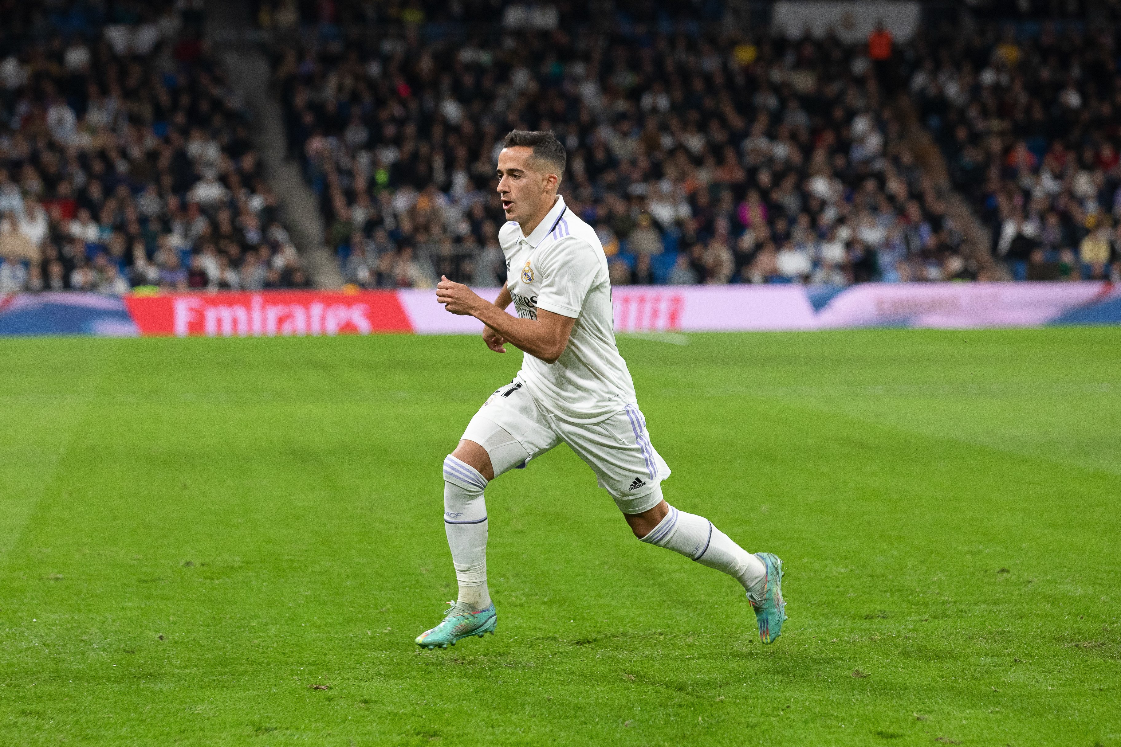 Lucas Vázquez traslada la oferta para salir del Real Madrid antes de 29 días