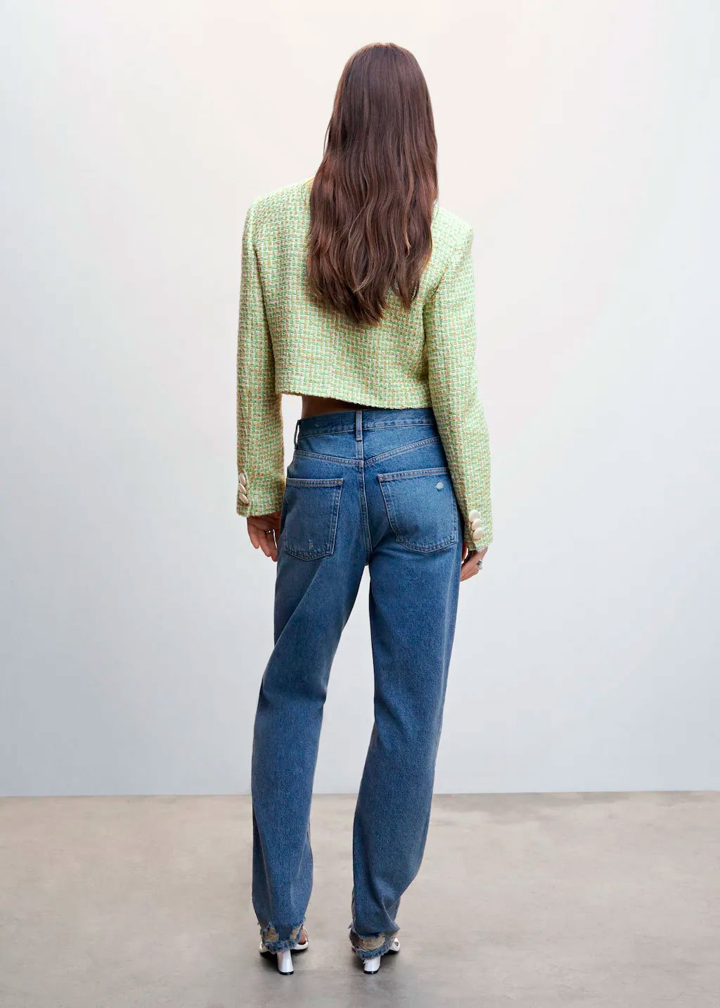 Chaqueta tweed con botones nacarados Chaqueta tweed con botones nacarados