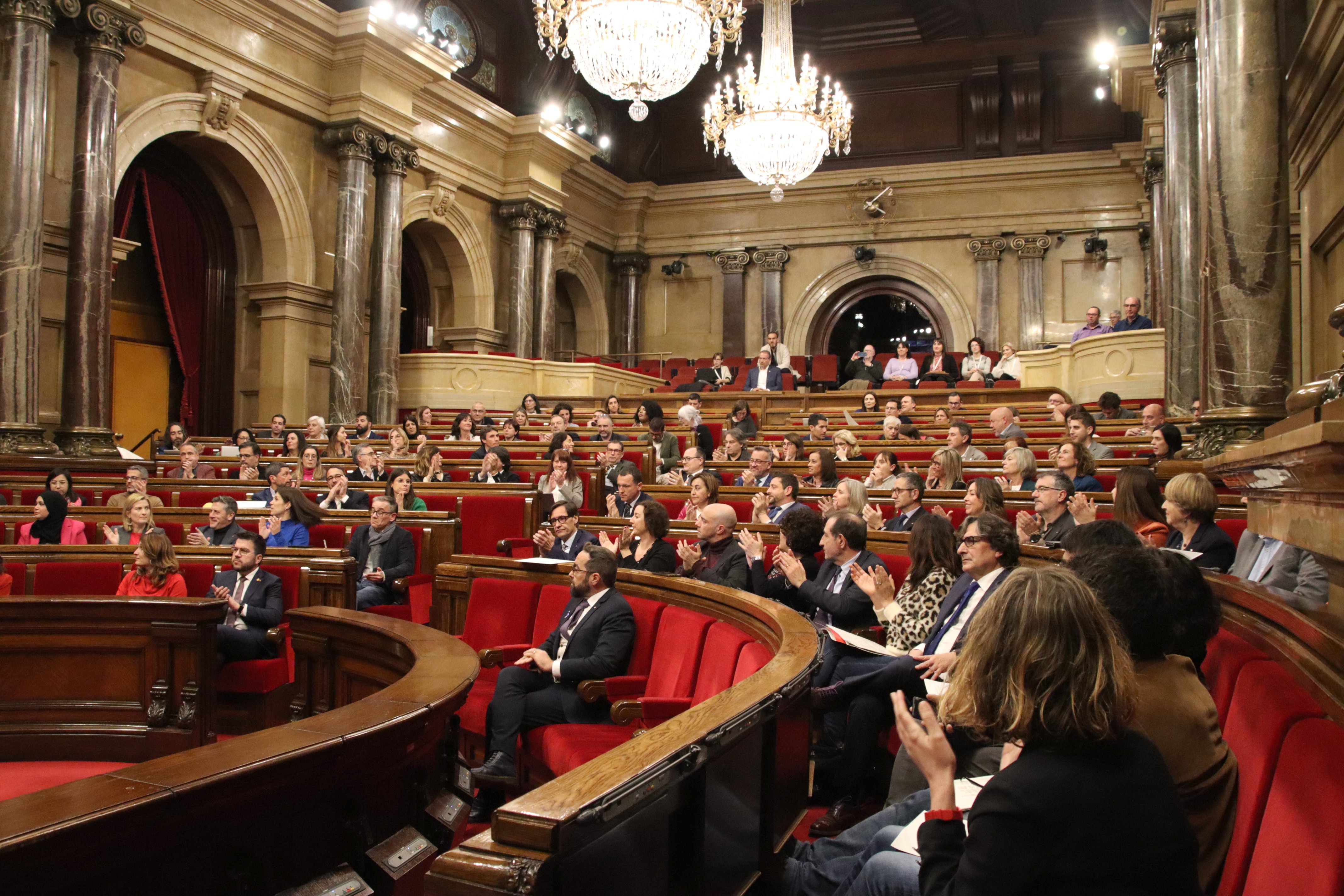 El Parlament aprova la llei perquè els municipis de Biosca i Torà canviïn de comarca i vegueria