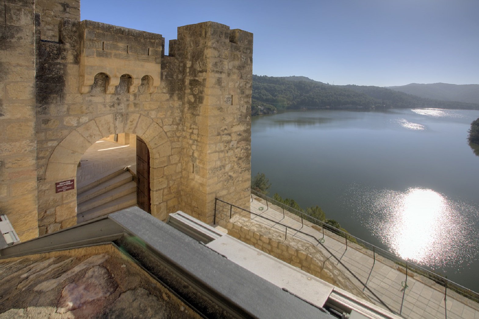 Castellet, un paratge reserva de la biosfera molt a prop teu