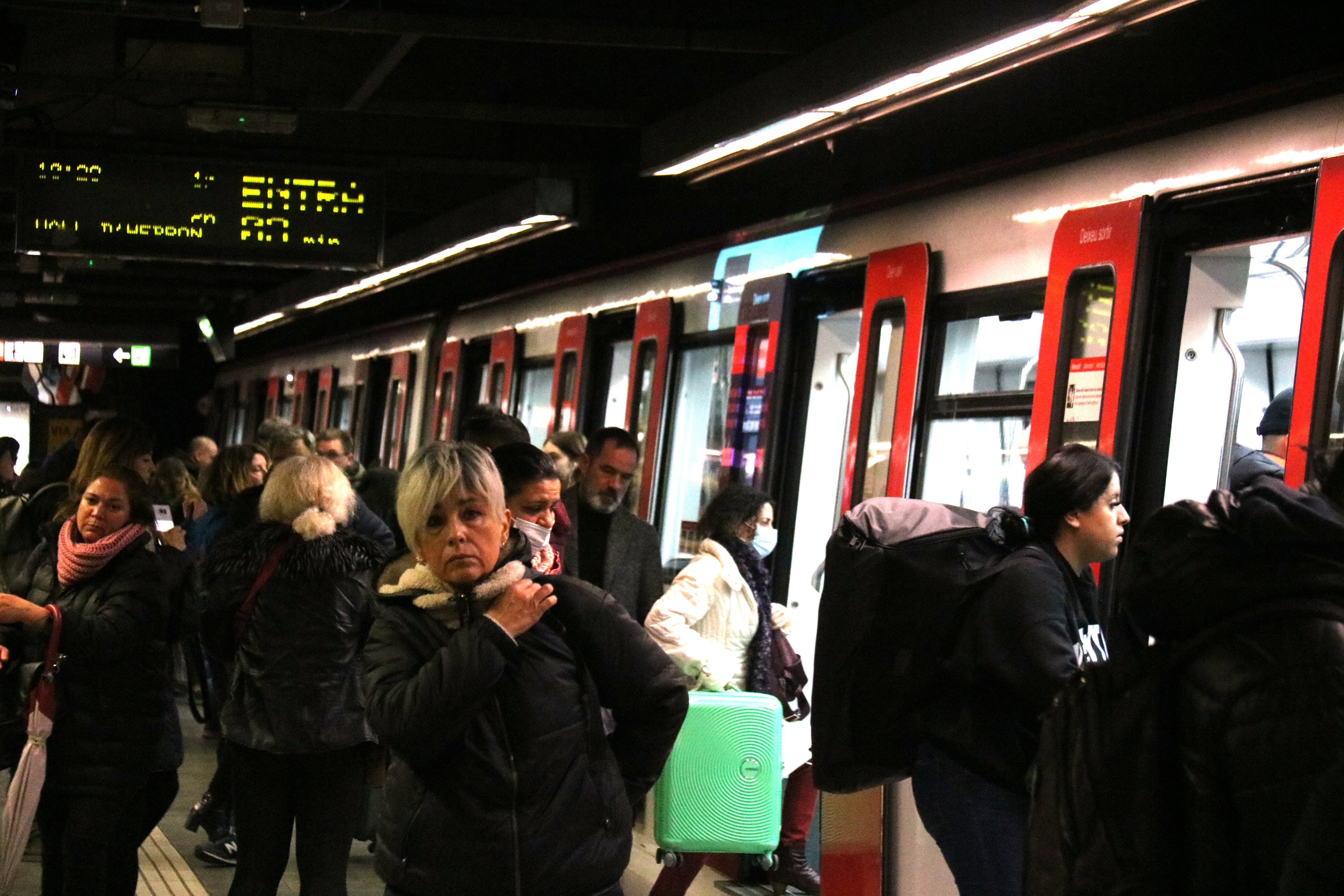 La línia 5 del metro no circula entre Can Vidalet i Sants Estació