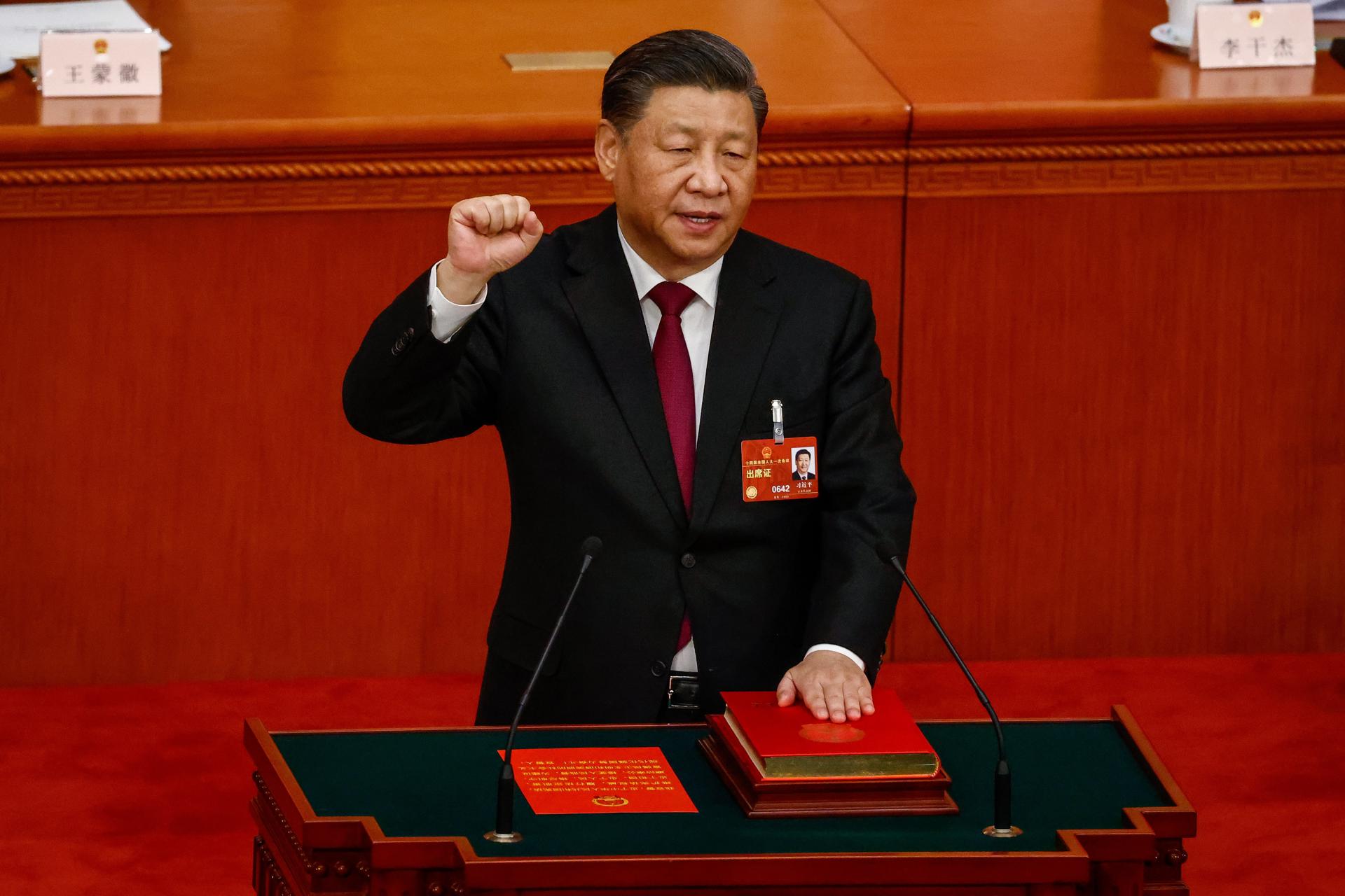 Xi Jinping es consolida com a líder suprem de la Xina fins el 2028 amb un tercer mandat