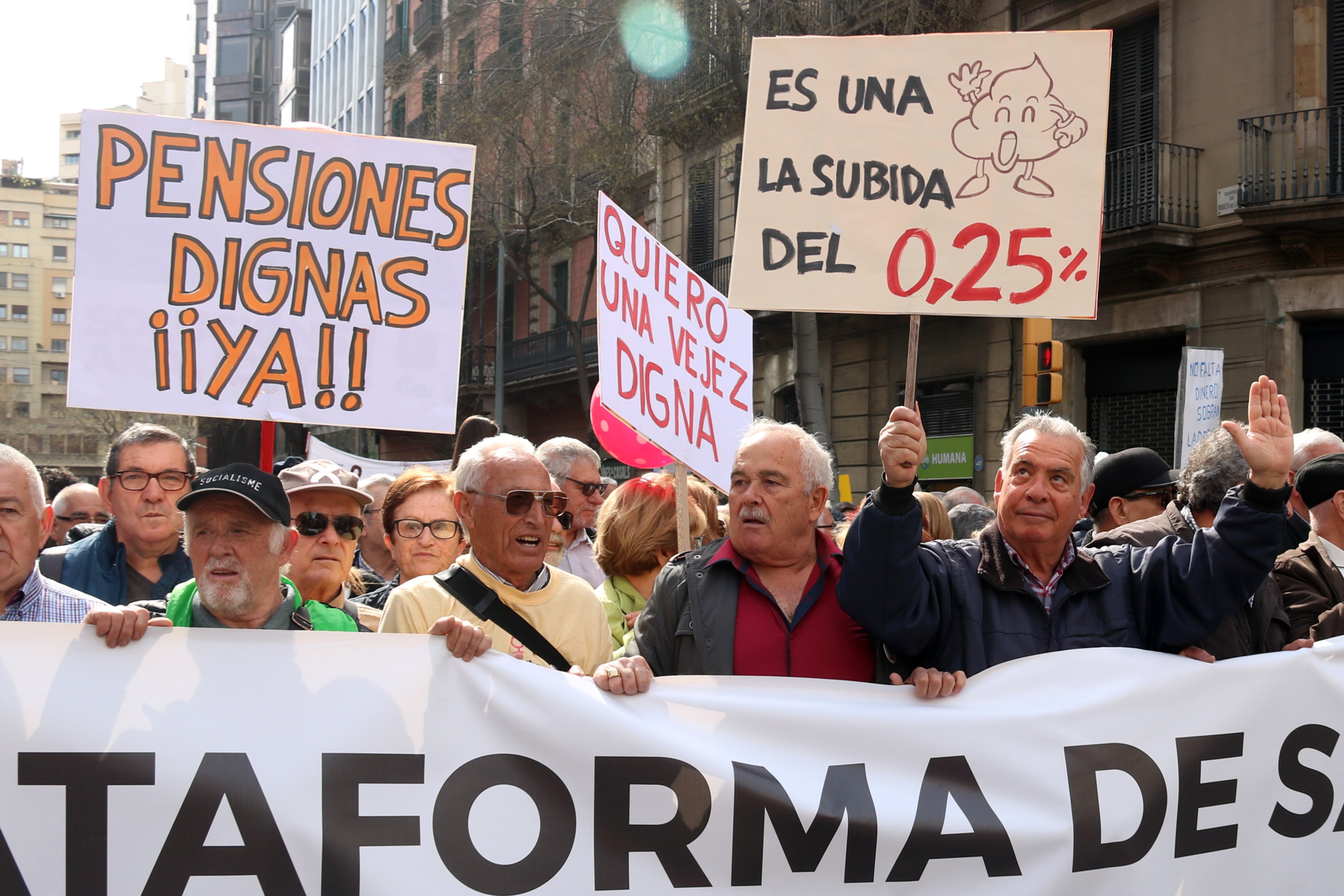 Retrato del pensionista catalán: mujer con menos de mil euros