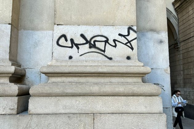 Vandalismo basilica Merce / Basilica de la Mercè