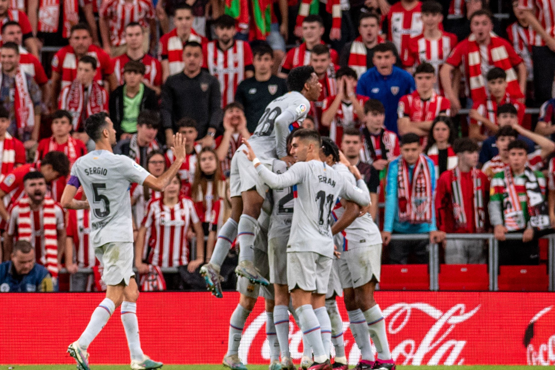 El Barça doma a un peleón Athletic para seguir mandando en la Liga (0-1)