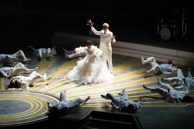 David Byrne Stephanie Hsu performance oscars 2023 / Foto: Efe David Byrne Stephanie Hsu performance oscars 2023 / Foto: Efe