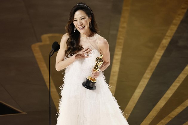 Michelle Yeoh oscars 2023 ganadora mejor actriz / Foto: Efe